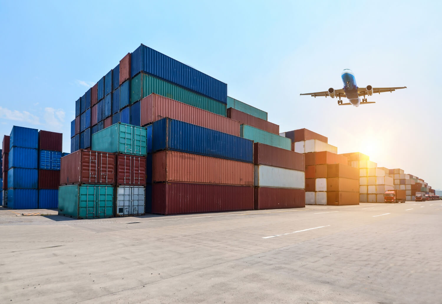 Supply Chain News Roundup: Trump Announces Tariffs on Key US Imports, Red Sea Crisis to Continue, Amazon May Enter US LTL Market